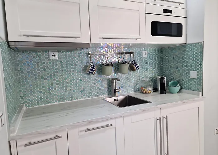 Sun & Palms - Cozy Flat In Quiet Neighbourhood With A Great Pool Area Lägenhet Málaga