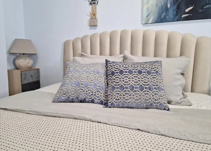 Sun & Palms - Cozy Flat In Quiet Neighbourhood With A Great Pool Area Lägenhet Málaga